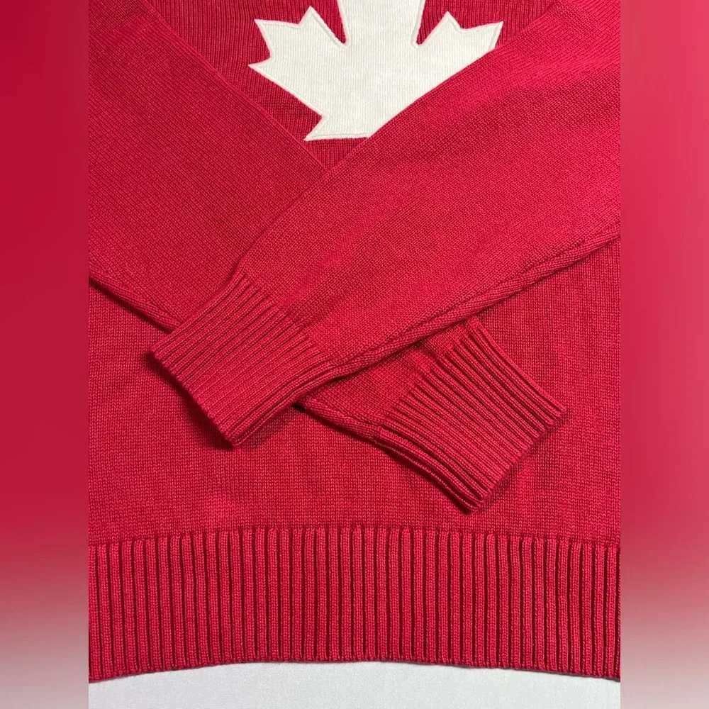 Canada Flag Graphic Long Sleeve Knit Sweater NWT - Picture 5 of 8